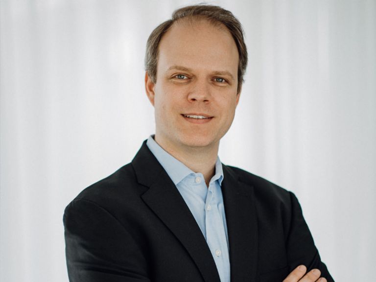 L’intelligence artificielle s’invite dans les centres d’appel. Michael Brehm est le fondateur et le gérant de la société i2x GmbH.
